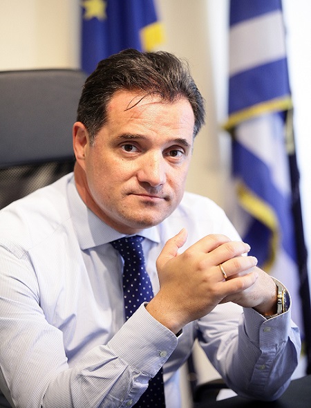 <h4>Άδωνις Γεωργιάδης</h4> Υπουργός Ανάπτυξης & Επενδύσεων