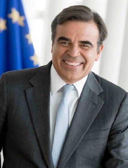 <h4>Μαργαρίτης Σχοινάς</h4> Αντιπρόεδρος Ευρωπαϊκής Επιτροπής